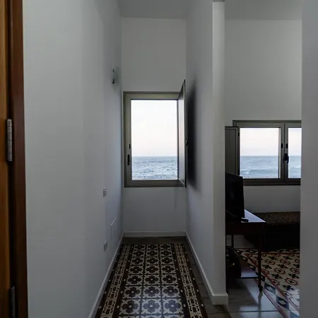 La Casa Del Mar